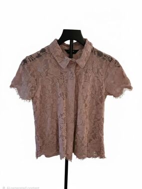 Lace Short-Sleeve Collared Blouse in Dusty Pink